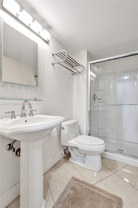 For Sale: $675,000 (2 beds, 2 baths, 1508 Square Feet)