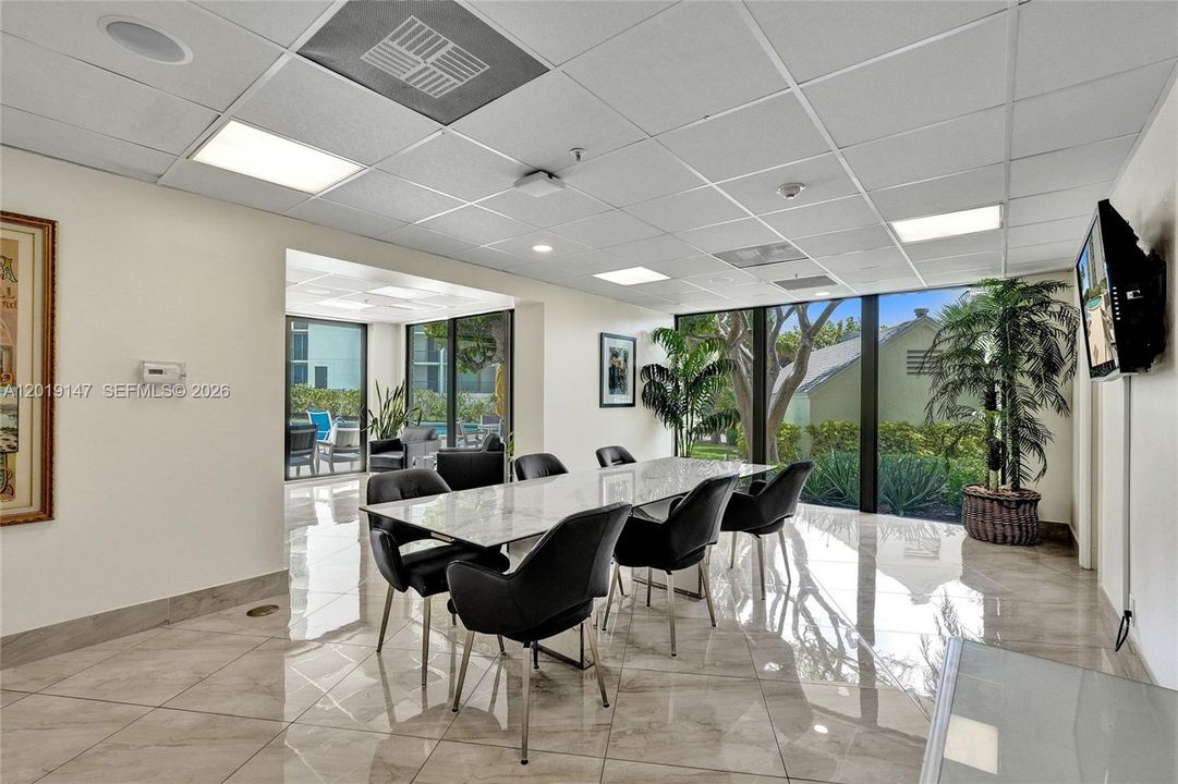 For Sale: $675,000 (2 beds, 2 baths, 1508 Square Feet)