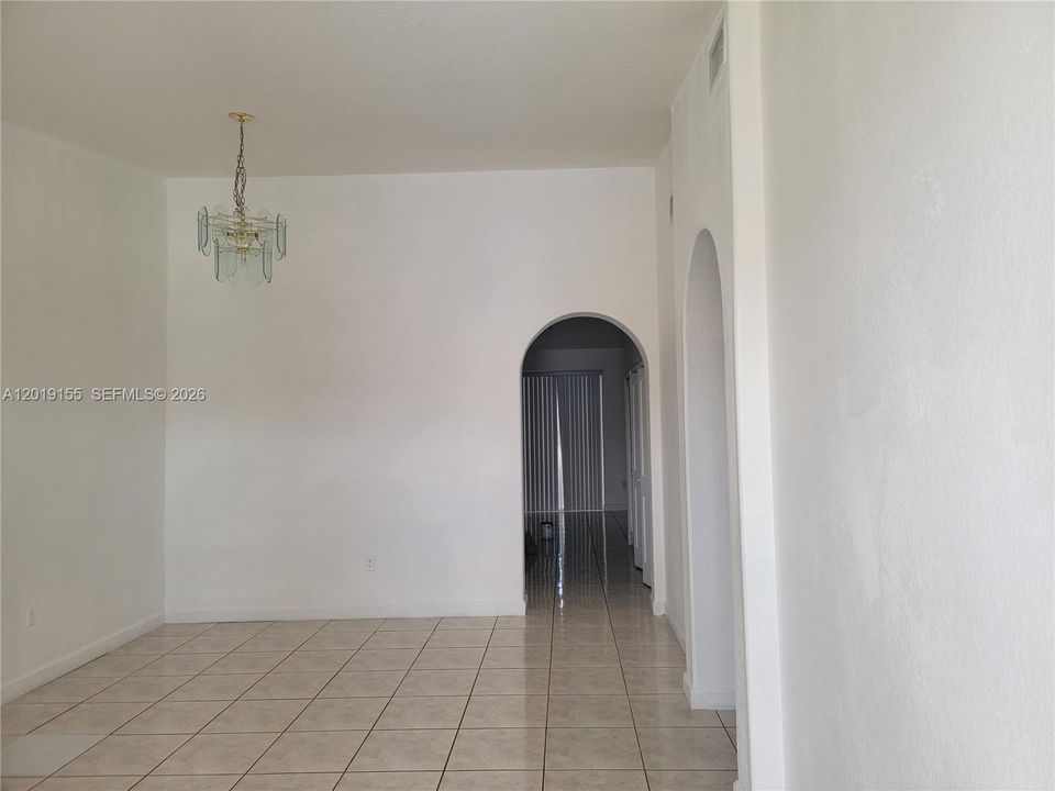 В аренду: $2,800 (3 спален, 2 ванн, 1171 Квадратных фут)