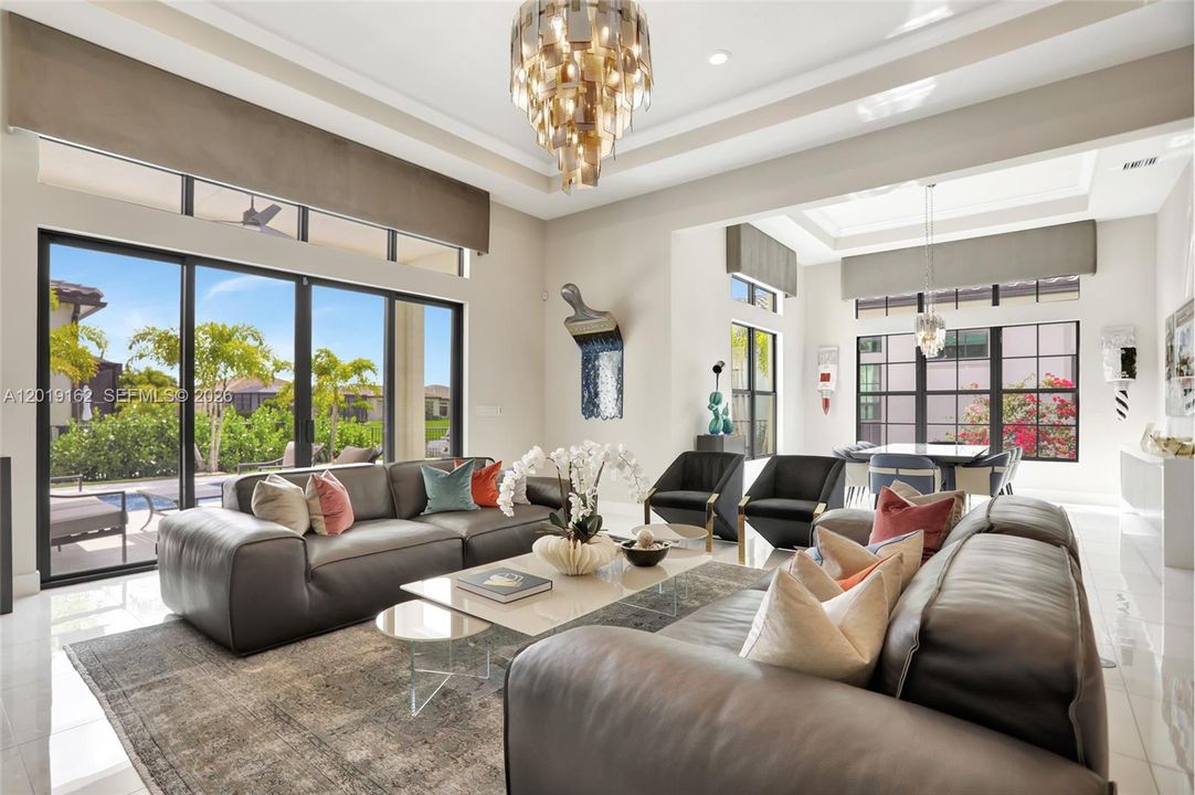 For Sale: $1,750,000 (3 beds, 2 baths, 2613 Square Feet)