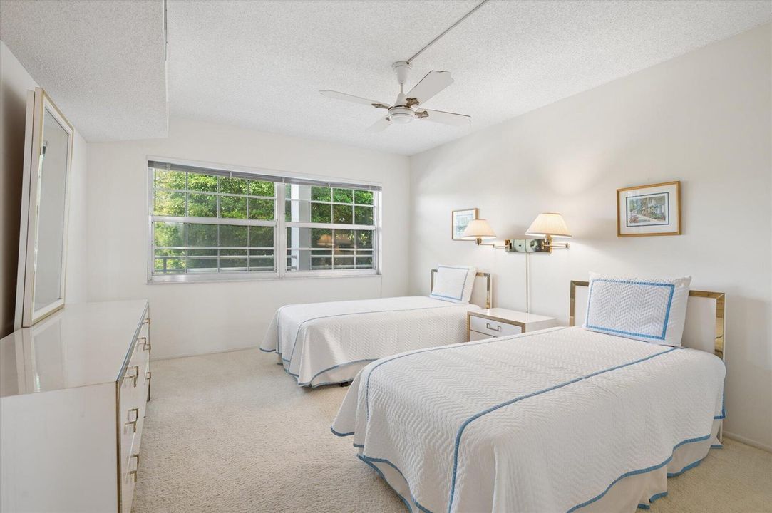 14-Cowan-806 Cypress Blvd #408-13