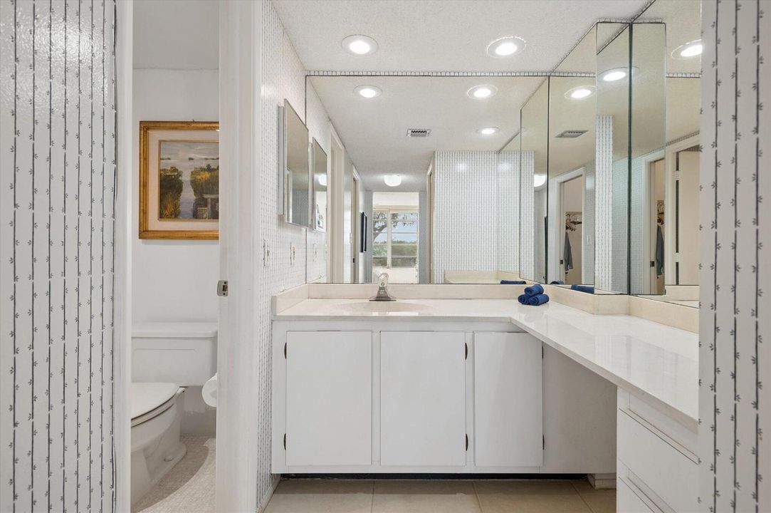 11-Cowan-806 Cypress Blvd #408-10