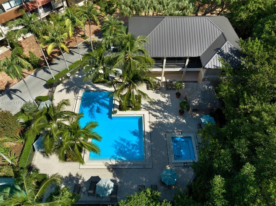 En Renta: $12,500 (3 camas, 3 baños, 3178 Pies cuadrados)