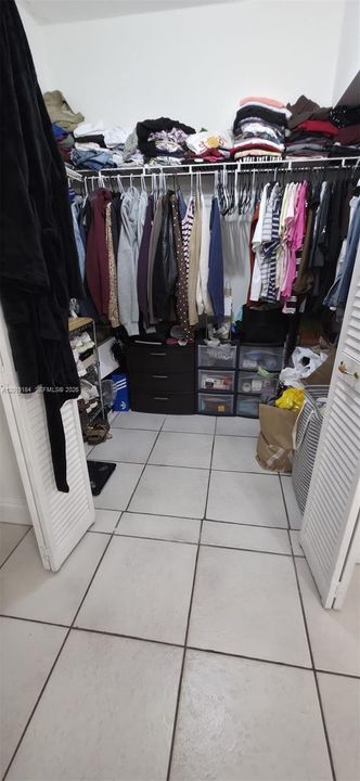 En Renta: $1,500 (1 camas, 1 baños, 1969 Pies cuadrados)