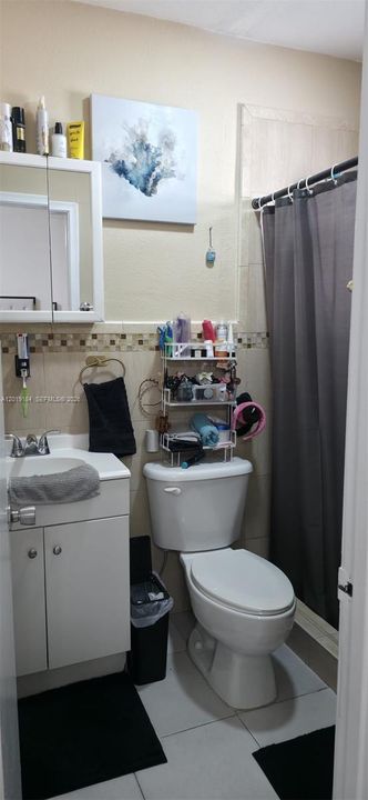 En Renta: $1,500 (1 camas, 1 baños, 1969 Pies cuadrados)