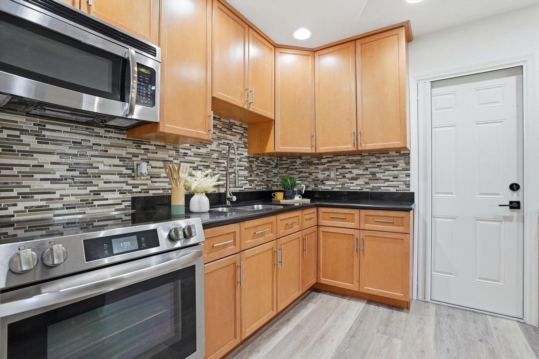 19-460 NW 136th St_019