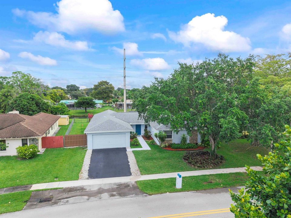 1320 Nw 76th Ave_004