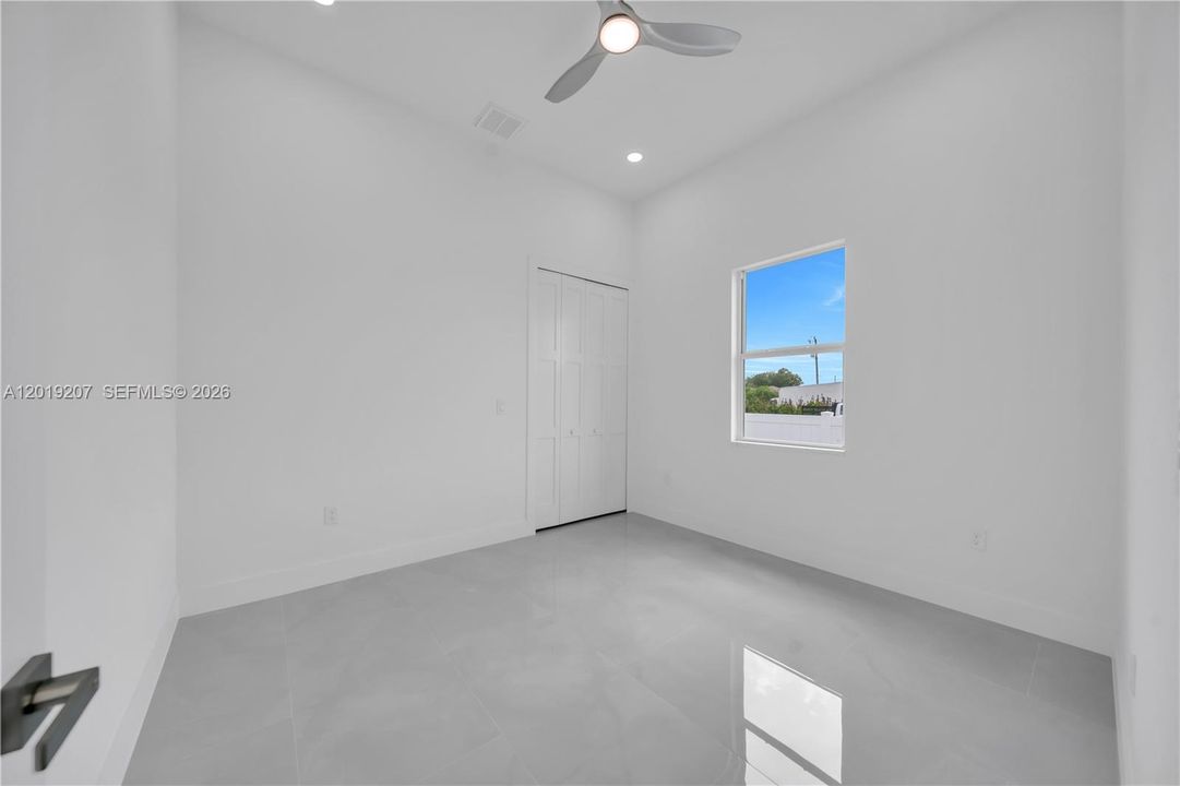En Venta: $489,900 (3 camas, 3 baños, 0 Pies cuadrados)