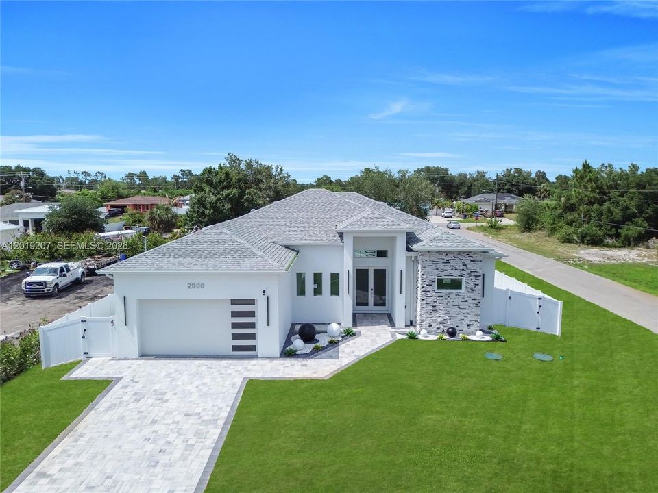 En Venta: $489,900 (3 camas, 3 baños, 0 Pies cuadrados)