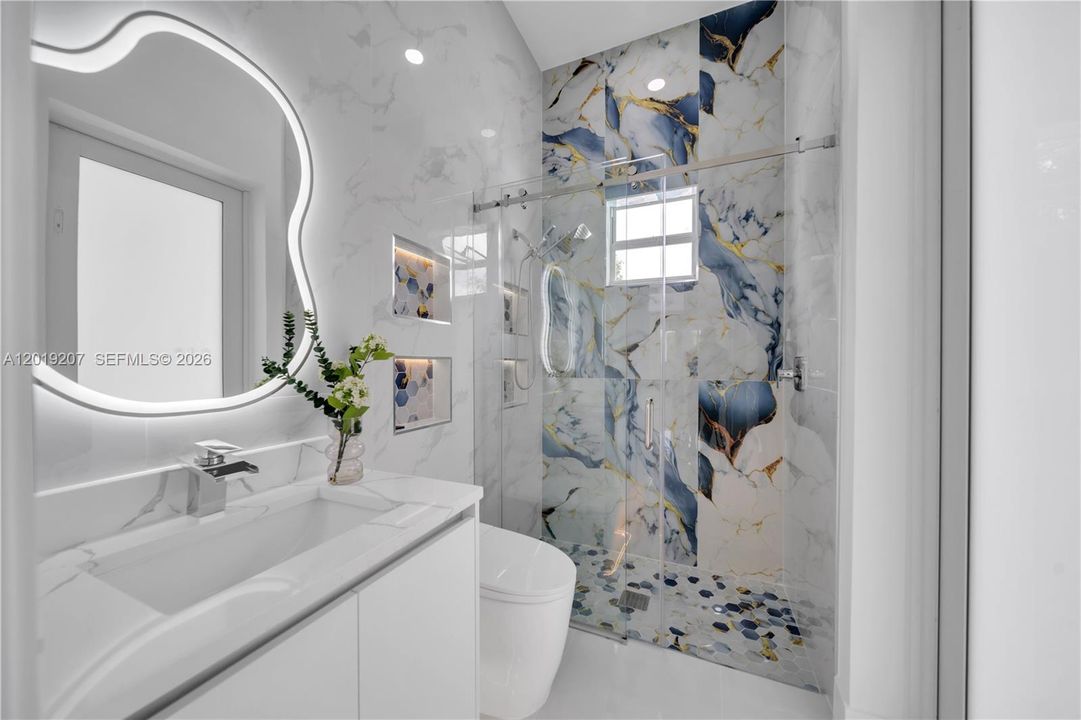 En Venta: $489,900 (3 camas, 3 baños, 0 Pies cuadrados)
