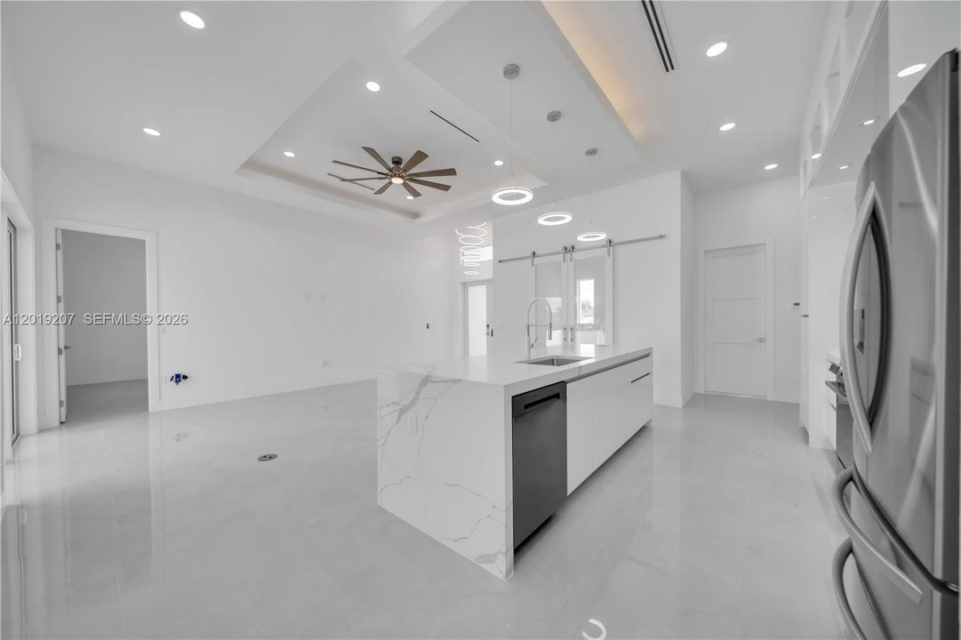 En Venta: $489,900 (3 camas, 3 baños, 0 Pies cuadrados)