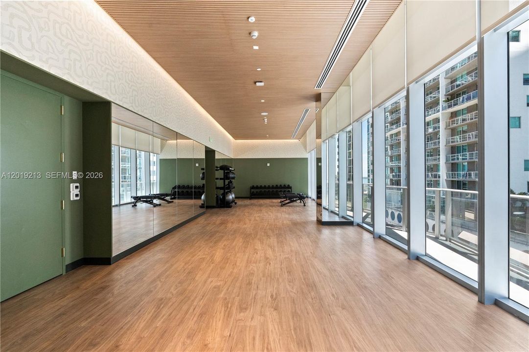 В аренду: $7,500 (2 спален, 2 ванн, 1286 Квадратных фут)