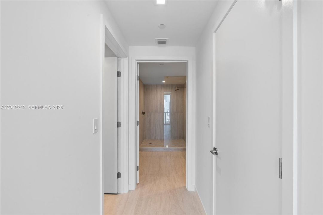 В аренду: $7,500 (2 спален, 2 ванн, 1286 Квадратных фут)