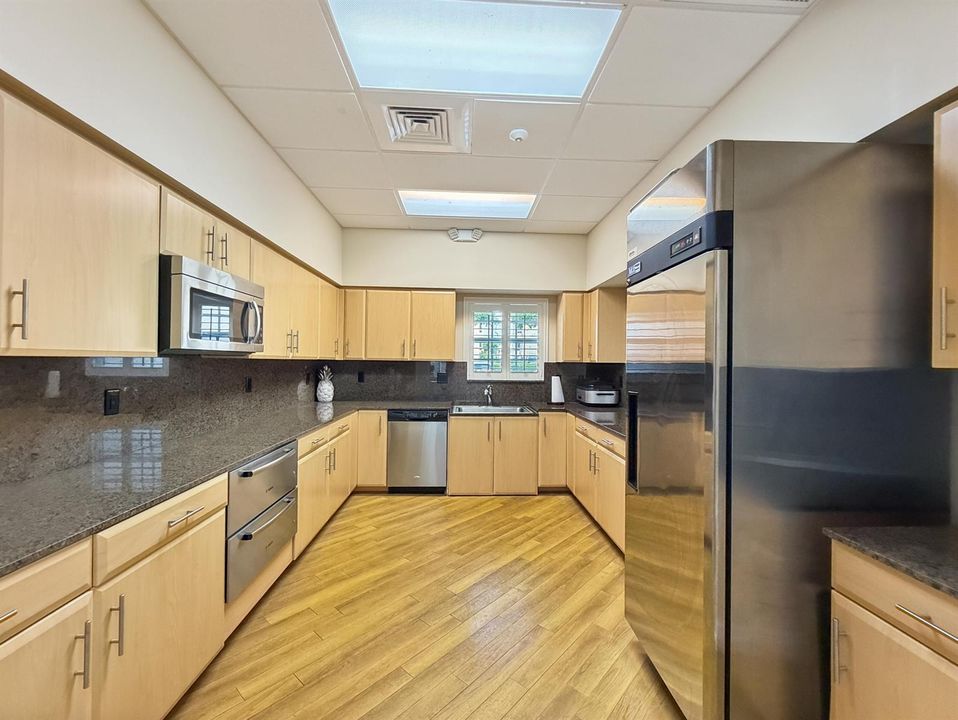 Clubhouse Kitchen