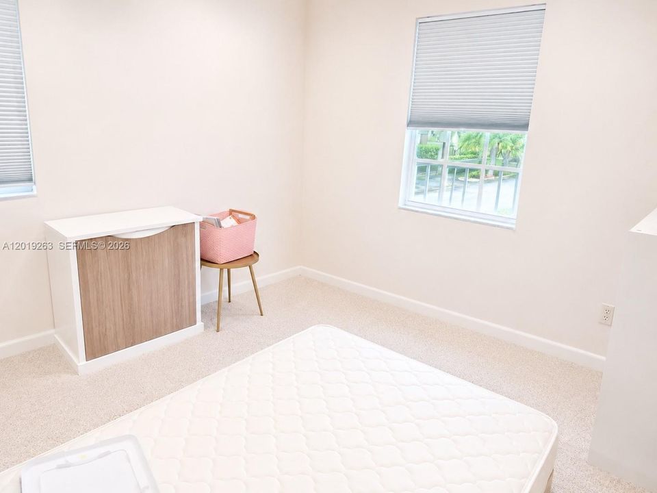 En Renta: $3,500 (3 camas, 2 baños, 2105 Pies cuadrados)