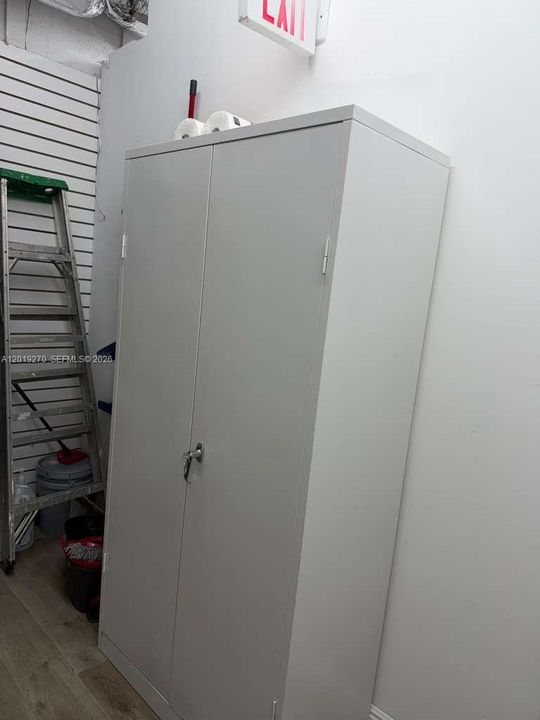 На продажу: $300,000 (0 спален, 0 ванн, 0 Квадратных фут)