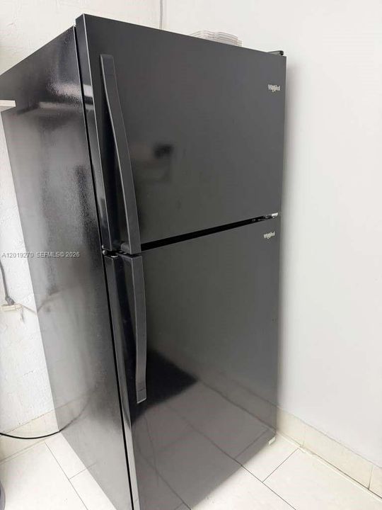 На продажу: $300,000 (0 спален, 0 ванн, 0 Квадратных фут)