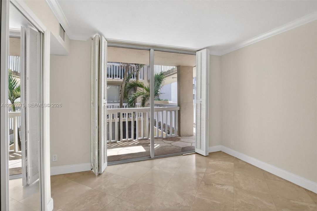 Activo con contrato: $119,500 (2 camas, 2 baños, 1148 Pies cuadrados)