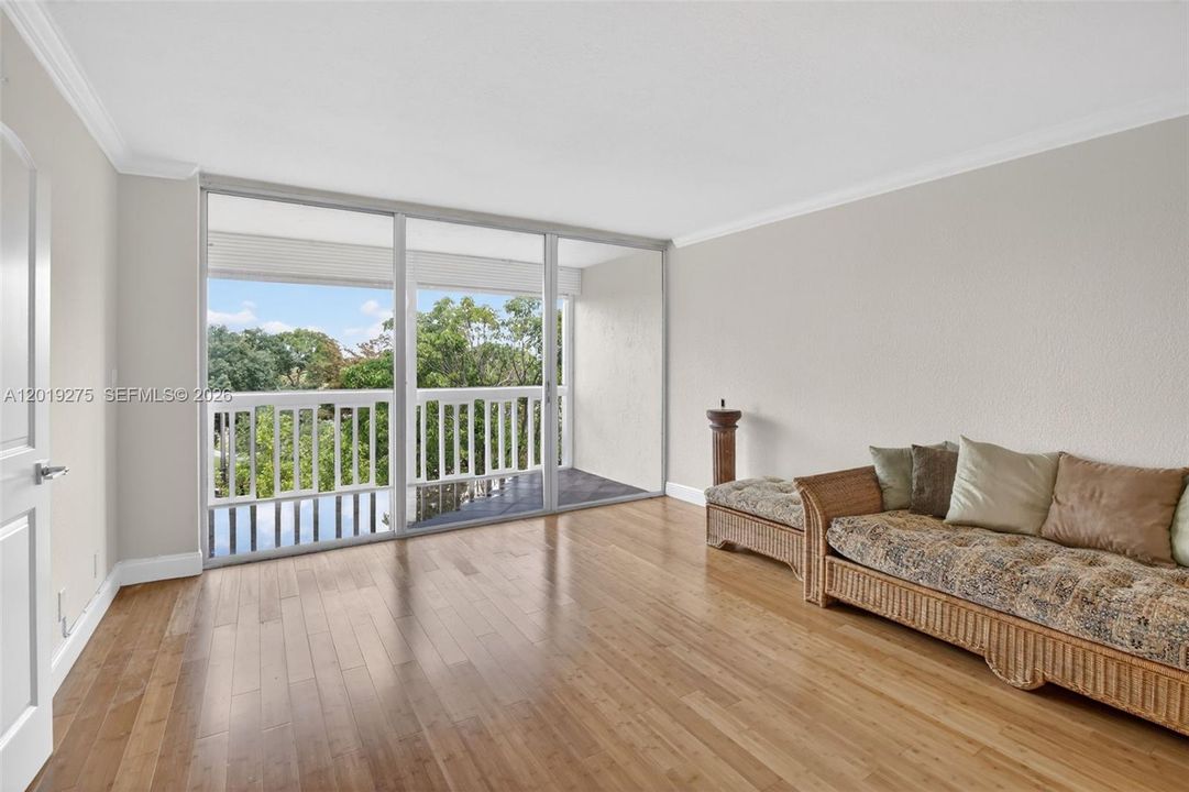 Activo con contrato: $119,500 (2 camas, 2 baños, 1148 Pies cuadrados)