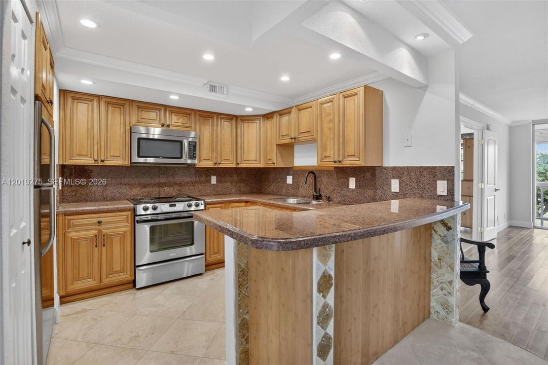 Activo con contrato: $119,500 (2 camas, 2 baños, 1148 Pies cuadrados)