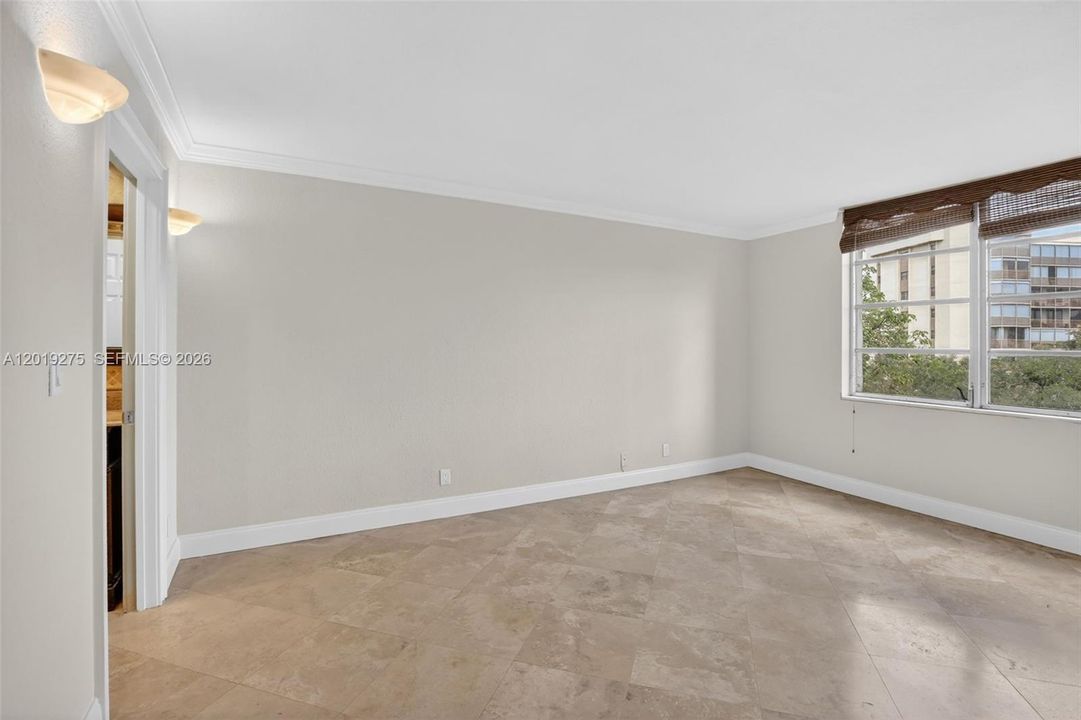 Activo con contrato: $119,500 (2 camas, 2 baños, 1148 Pies cuadrados)
