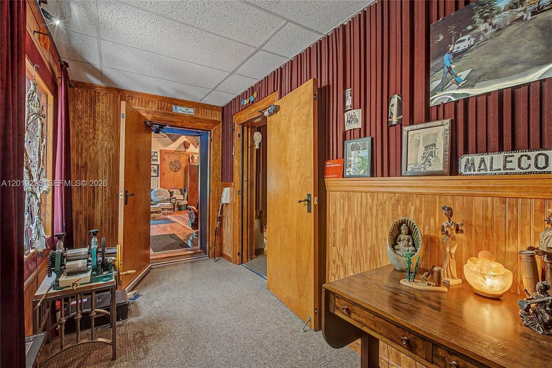 En Venta: $1,950,000 (4 camas, 3 baños, 1581 Pies cuadrados)