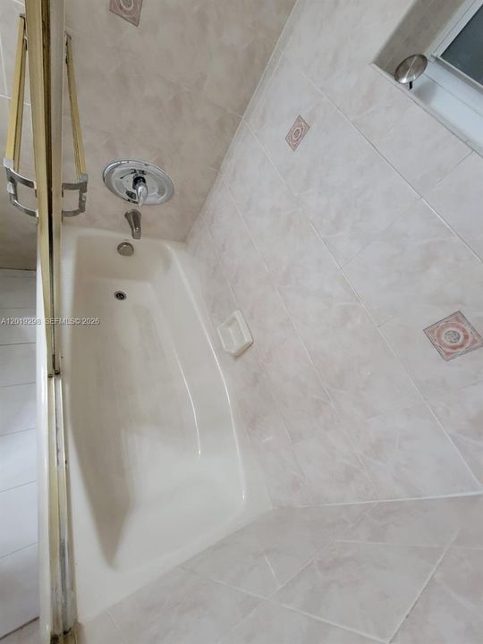 En Renta: $3,600 (2 camas, 2 baños, 2122 Pies cuadrados)