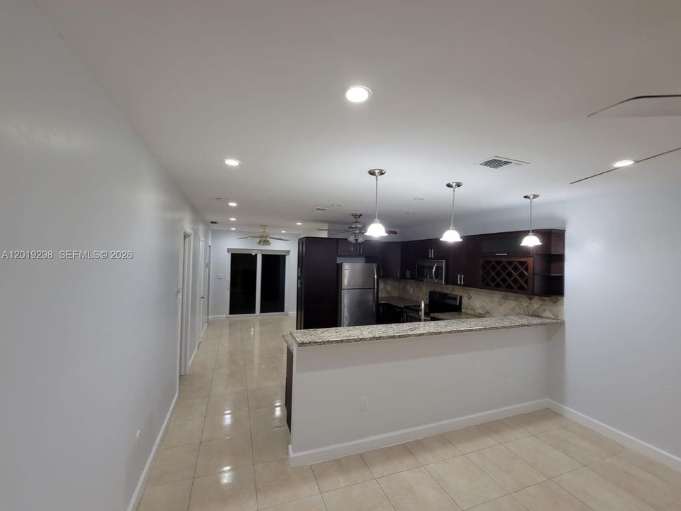 En Renta: $3,600 (2 camas, 2 baños, 2122 Pies cuadrados)