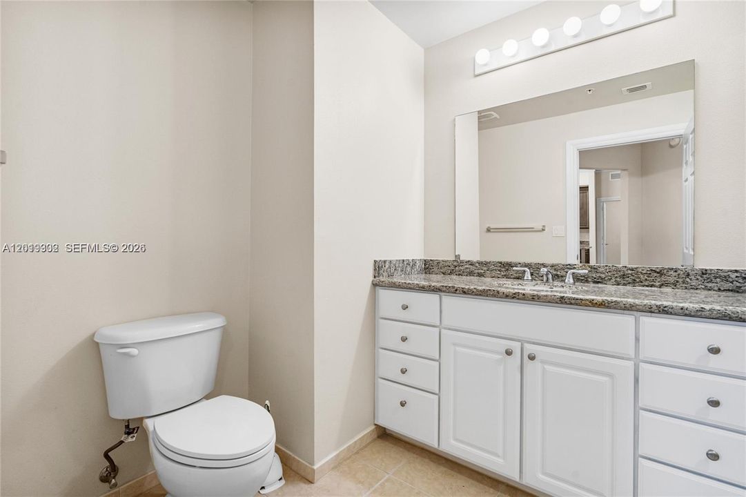 For Sale: $499,000 (2 beds, 2 baths, 1167 Square Feet)