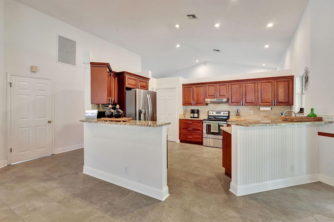 21-web-or-mls-13805Sheffield_101 (1)