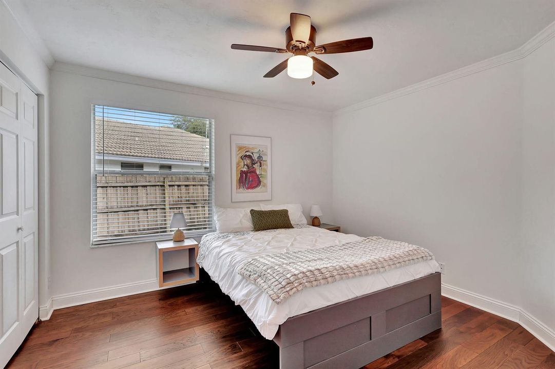 31-web-or-mls-13805Sheffield_151 (1)