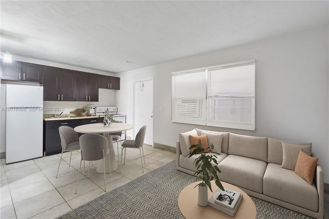 For Rent: $750 (1 beds, 1 baths, 670 Square Feet)