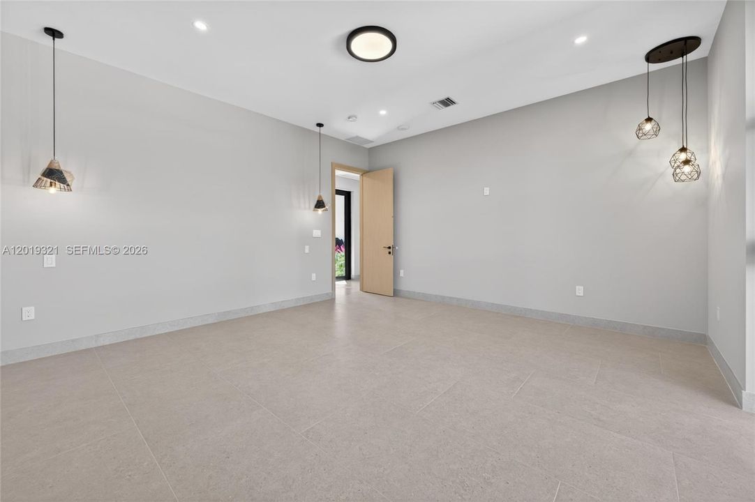 For Sale: $11,499,000 (8 beds, 6 baths, 0 Square Feet)