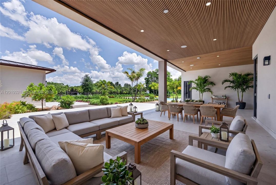 For Sale: $11,499,000 (8 beds, 6 baths, 0 Square Feet)