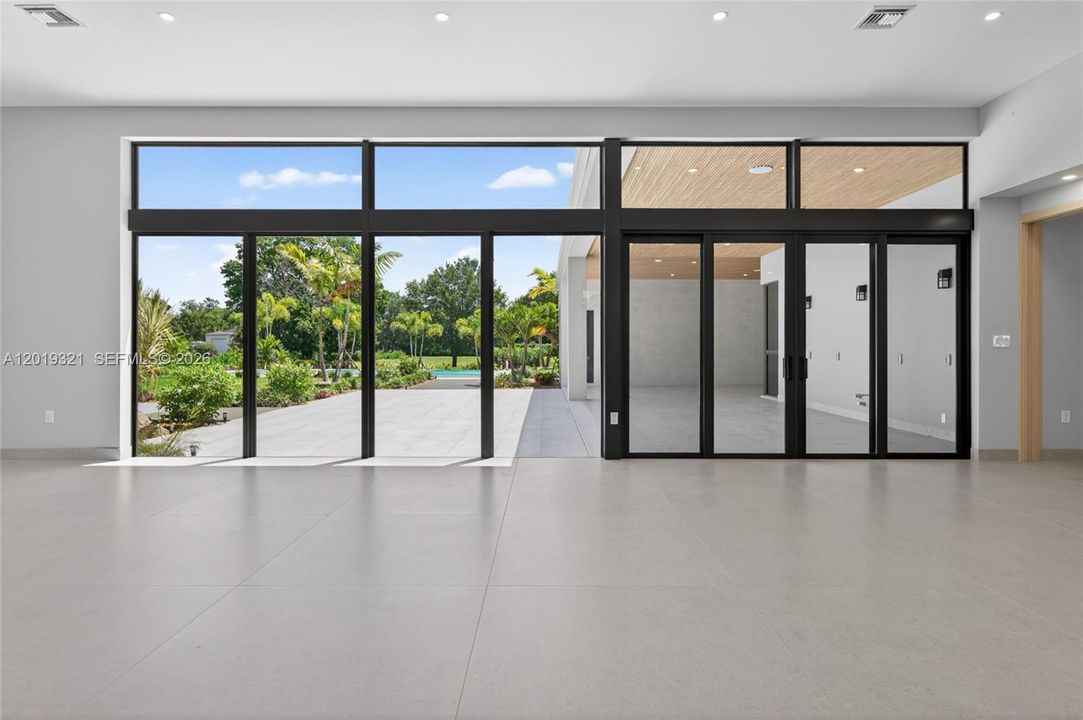 For Sale: $11,499,000 (8 beds, 6 baths, 0 Square Feet)