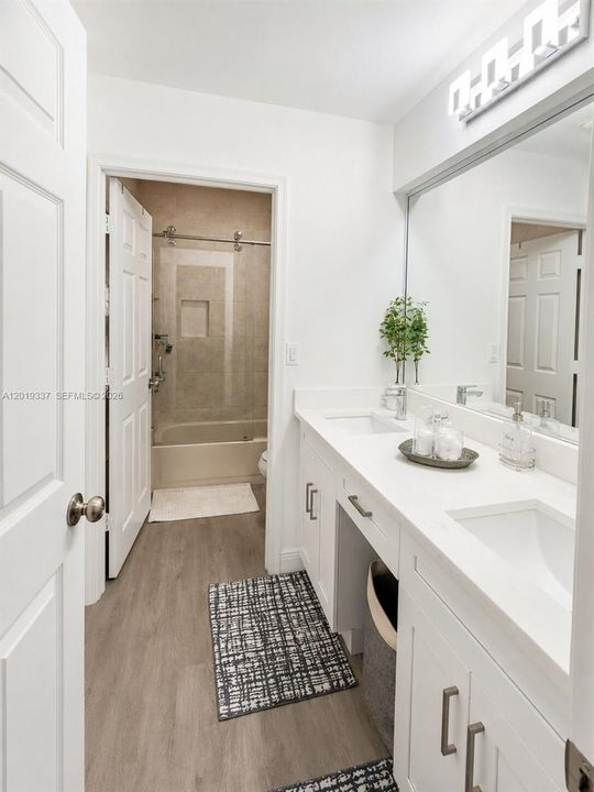For Sale: $538,990 (3 beds, 2 baths, 2084 Square Feet)