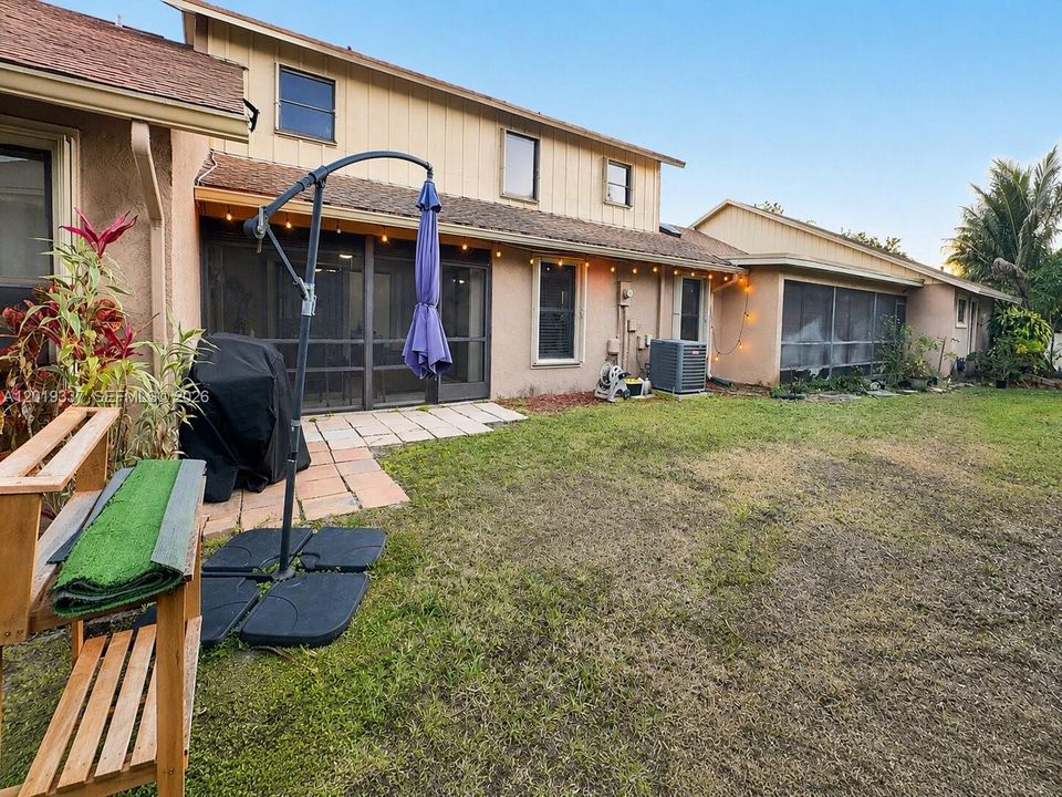 For Sale: $538,990 (3 beds, 2 baths, 2084 Square Feet)
