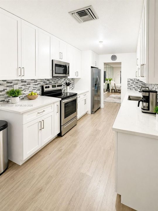 For Sale: $538,990 (3 beds, 2 baths, 2084 Square Feet)