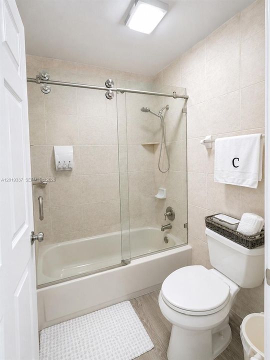 For Sale: $538,990 (3 beds, 2 baths, 2084 Square Feet)