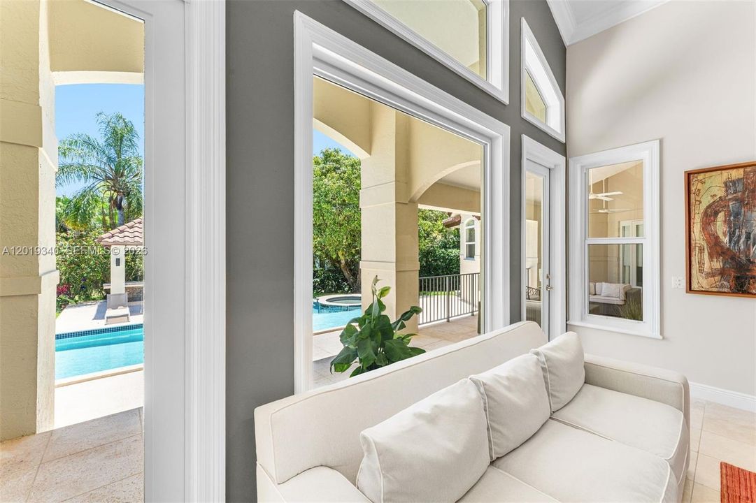 For Sale: $4,250,000 (5 beds, 5 baths, 4906 Square Feet)
