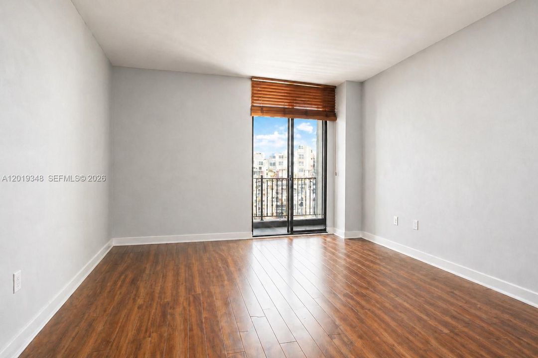 For Rent: $4,500 (2 beds, 2 baths, 1555 Square Feet)