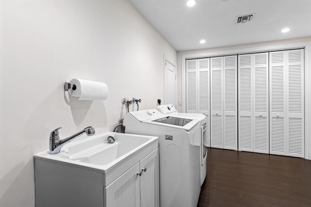 025-2401BanyanRoad-BocaRaton-FL-33432-FU