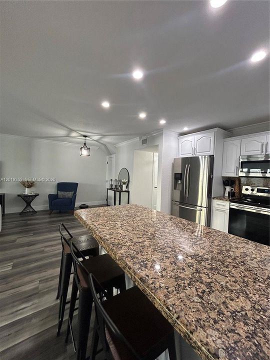 Active With Contract: $495,000 (3 beds, 2 baths, 1606 Square Feet)