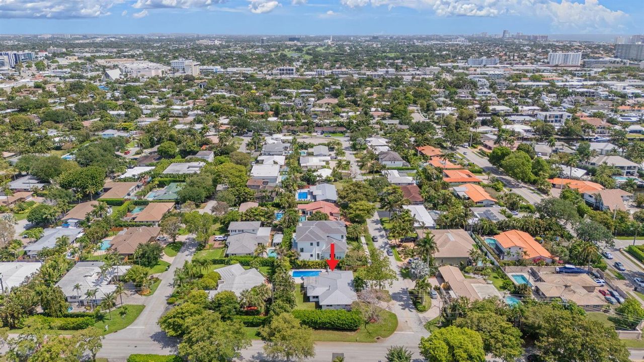 43-web-or-mls-2601 NE 27th Way, Fort Lau