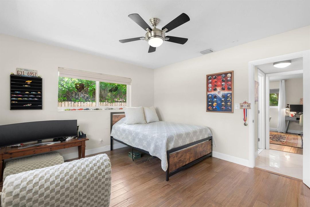 14-web-or-mls-2601 NE 27th Way, Fort Lau