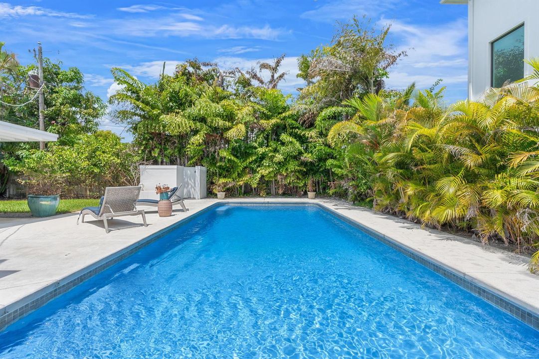 35-web-or-mls-2601 NE 27th Way, Fort Lau