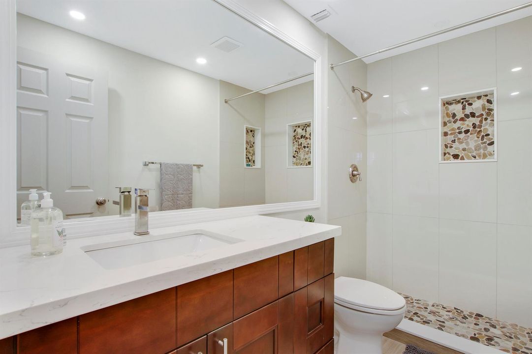 Guest Bathroom w/ Walk-In Shower