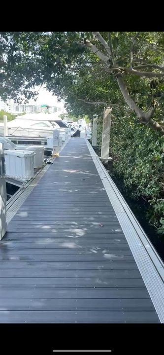 待售: $210,000 (1.00 acres)