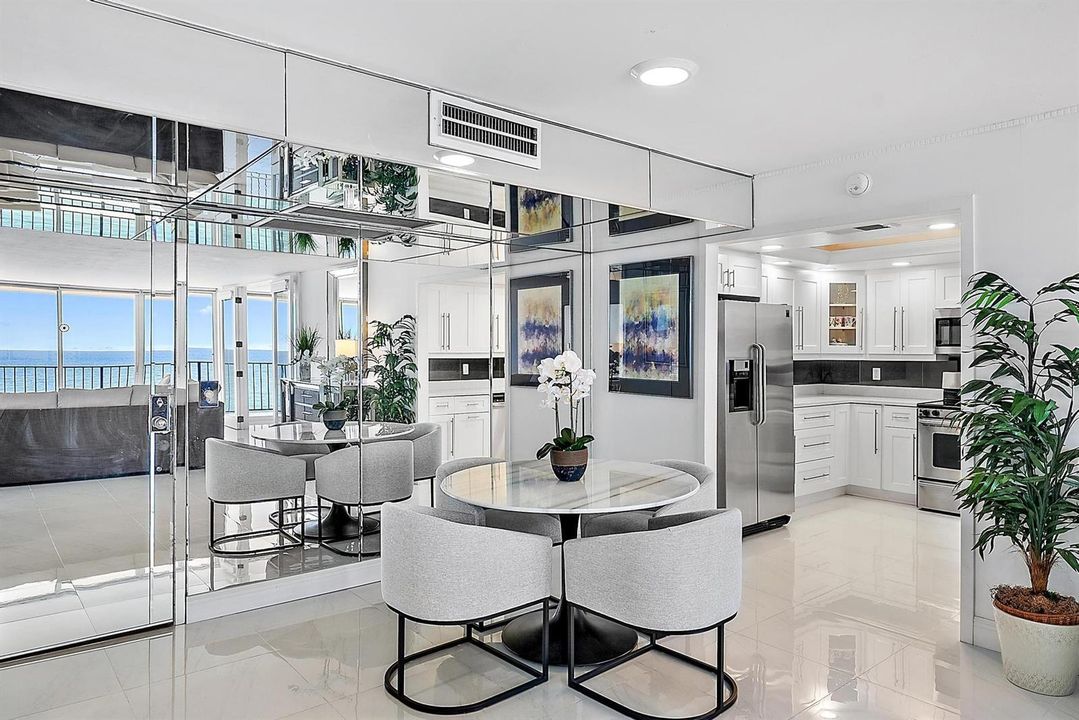 3456 S Ocean Boulevard, 802-7
