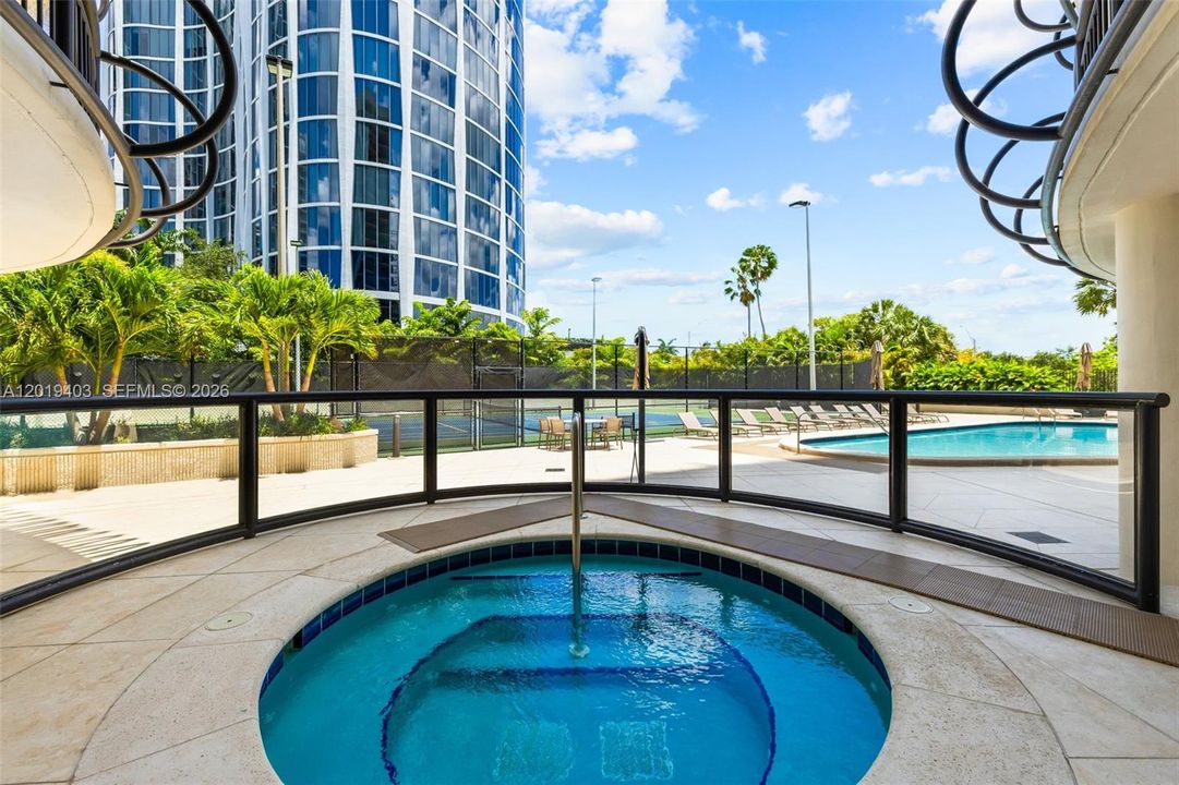 For Sale: $1,750,000 (3 beds, 3 baths, 1682 Square Feet)